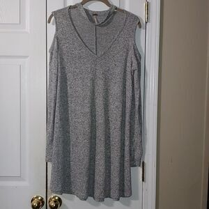 Poof! gray cold shoulder choker  super soft dress Sz S